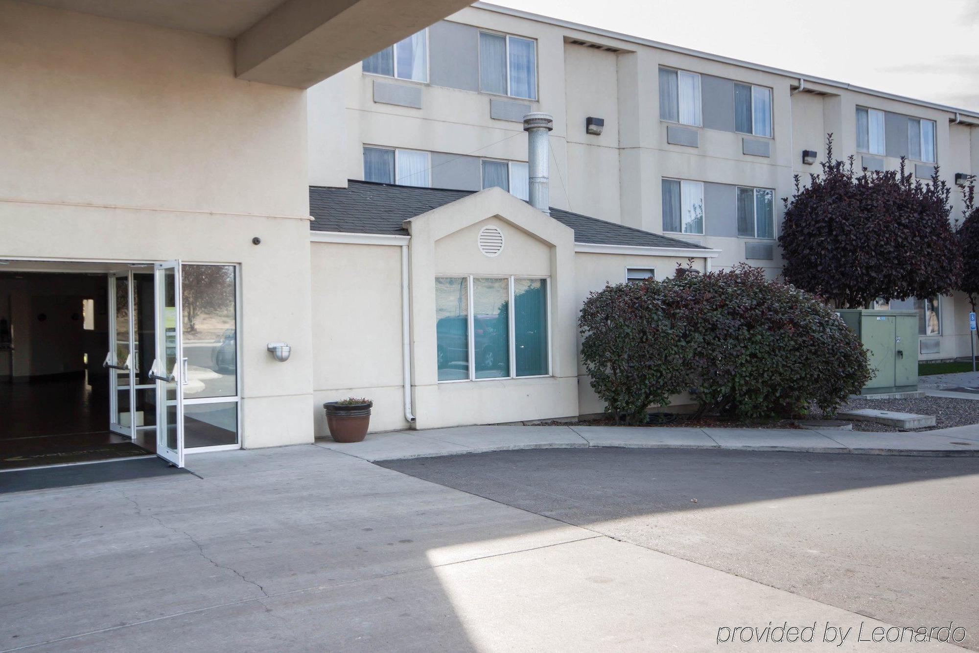 Sleep Inn Ontario Exterior foto